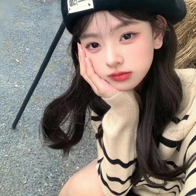 持摄影机的人